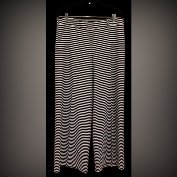 7th avenue Pants - 7TH AVE STRIPED WIDE LEG PANTS. GREY/BLACK 20. WRINKLE RESISTANT, POLISHED LOOK